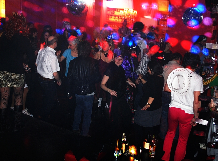 Neurosenmontagsparty0311 (21)